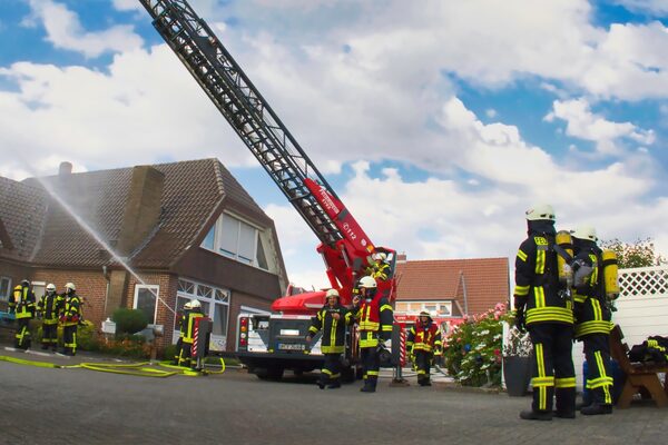 Einsatzübung mit den Ortsfeuerwehren Heiligenfelde, Henstedt und Jardinghausen – Bild 2
